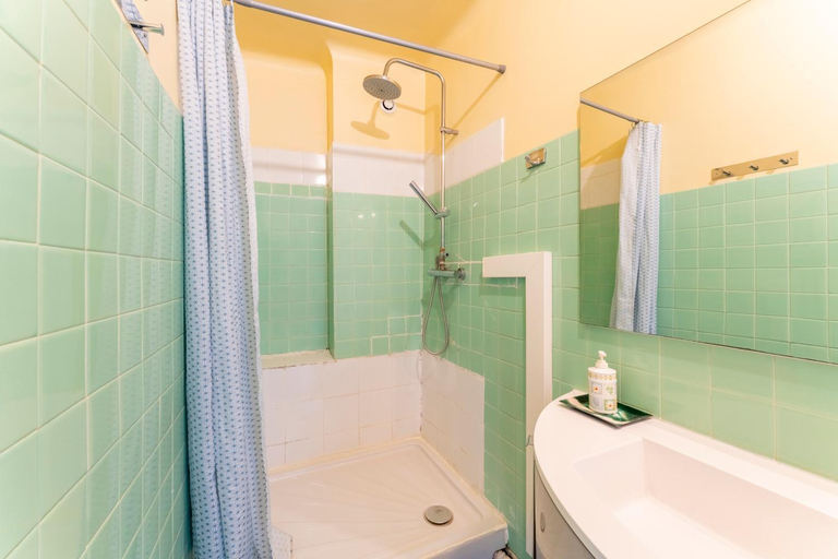 Bathroom 3, Maison de ville, Vaucluse