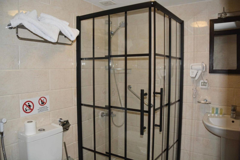 Bathroom 2, Olive Hotel, Amman