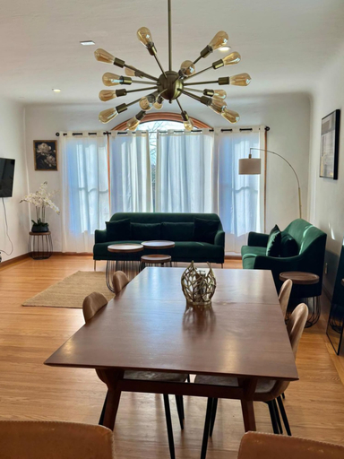 Interior 5, Stunning Two Bedroom Mediterranean Home, Alameda