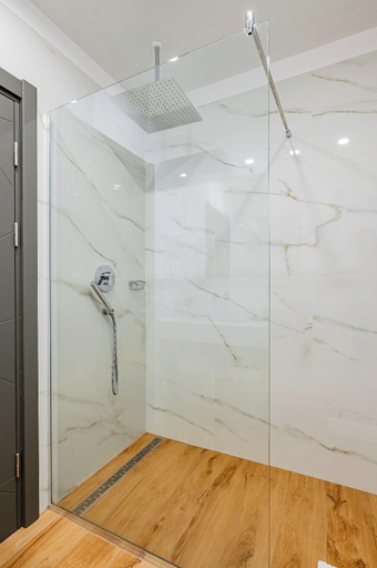 Bathroom, Q Villa, Sacele