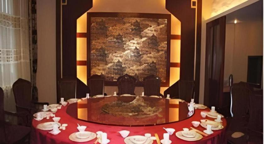 Food & Drinks, Wutaishan Wufeng Hotel, Xinzhou