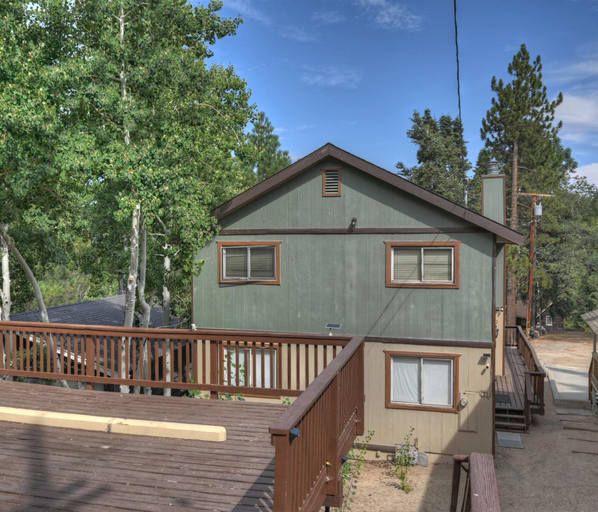 Property grounds 3, Aspen Glen Mountain Escape, San Bernardino
