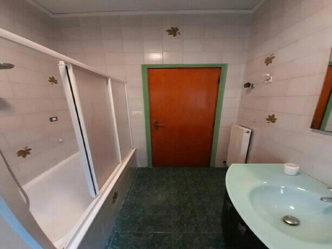 Bathroom 3, B&B Arbostella Dream Stay, Salerno