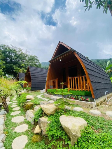 Exterior, Glamping Galayu Tawangmangu, Karanganyar