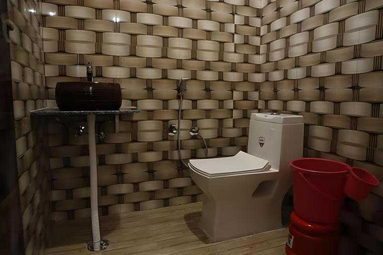 Bathroom 3, Shree Mahal Homestay Khajuraho, Chhatarpur