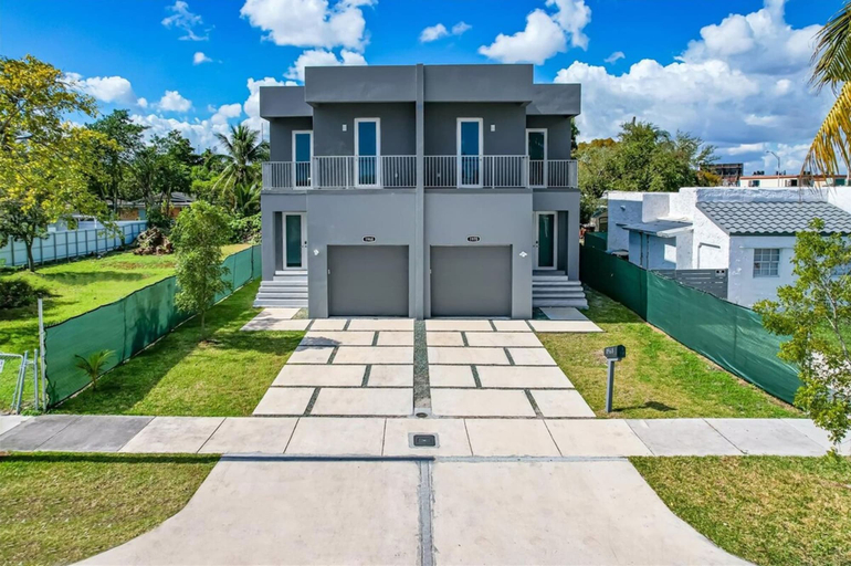 Room 3, Luxury 4BR Miami Villa With Hot Tub and Gazebo, Miami-Dade