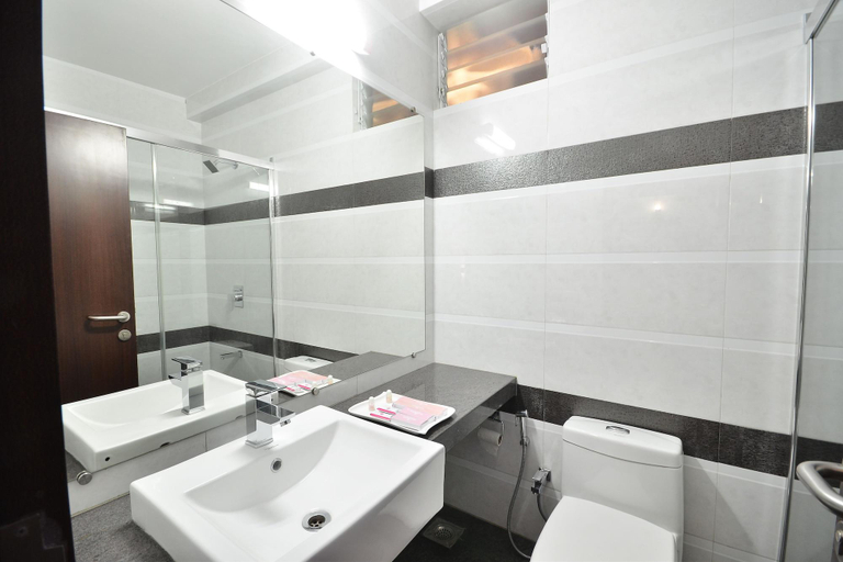 Bathroom, HOTEL THE SENTOSA, Rajkot