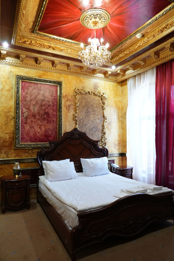 Room 3, Alexandrapol Hotel Palace
