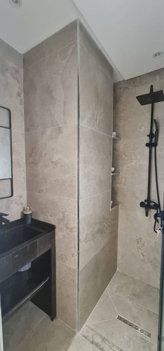 Bathroom 2, Luxury Escape at Gammarth Private Garden & Hot Tub, Bouhaira