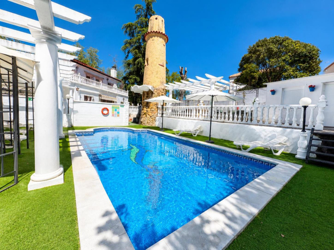 Sport & Beauty 2, Hostal El Brillante - Alojamientos El Duque, Córdoba