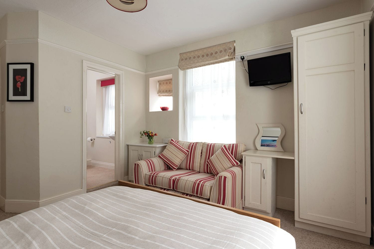 Room 4, Marina View Brixham, Torbay