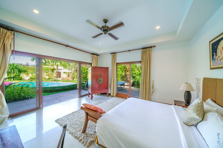 Bedroom, Himmaphan Villa, Phuket Island