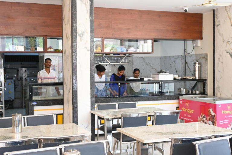 Food & Drinks, HOTEL THE PEARL SHINE, Uttara Kannada