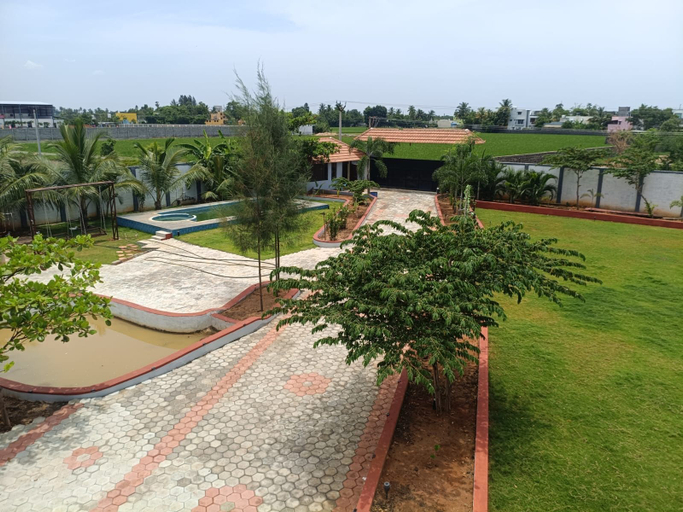 Property grounds 3, Villa Nova Resort, Puducherry