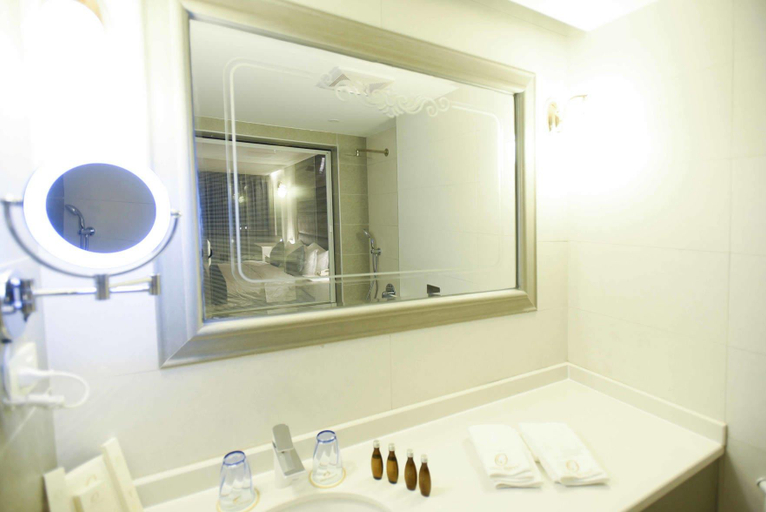 Bathroom 5, Opal Hotel, Amman