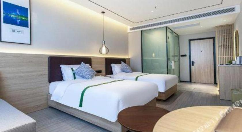 Bedroom 5, GreenTree Inn Shandong Jinan Suncun New District Express Hotel, Jinan