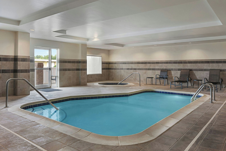 Sport & Beauty 5, Fairfield Inn & Suites by Marriott South Hill, Mecklenburg