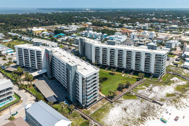 Exterior 4, Mainsail 352 3 Bedroom Condo, Walton