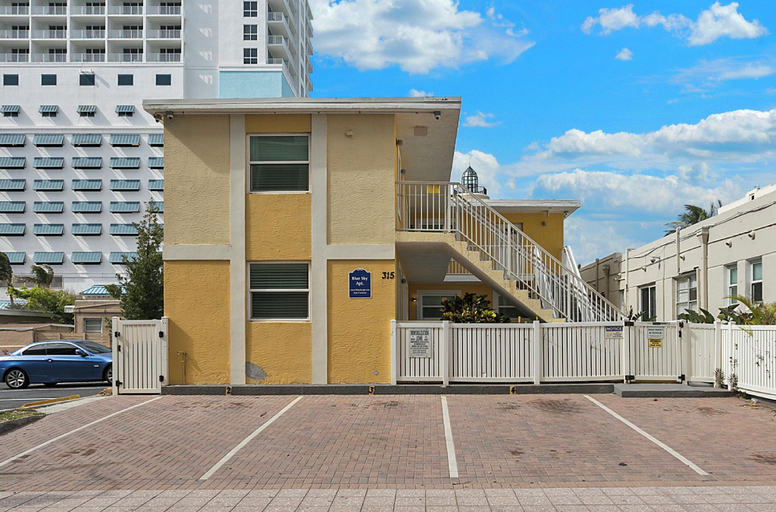 Exterior & Views, ULTRA joyful apartment great for family, Broward