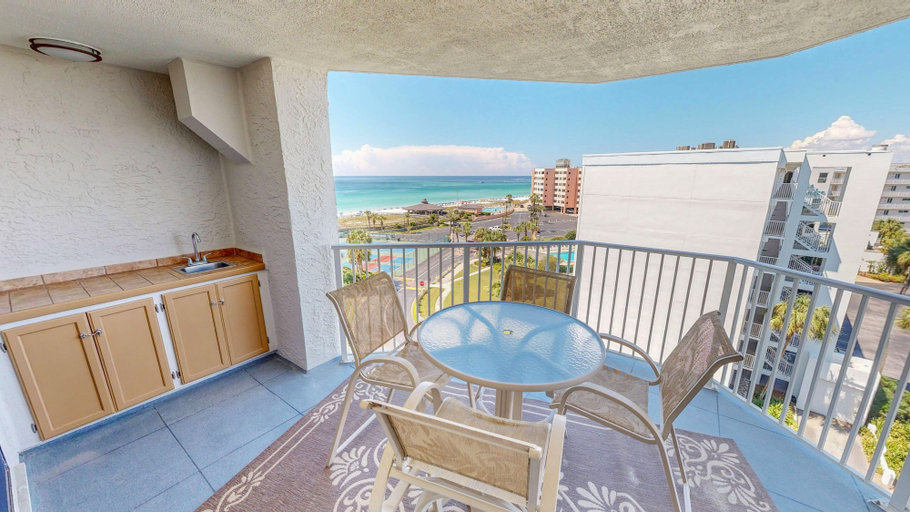 Outdoor dining 3, Inlet Reef 615 2 Bedroom Condo, Okaloosa