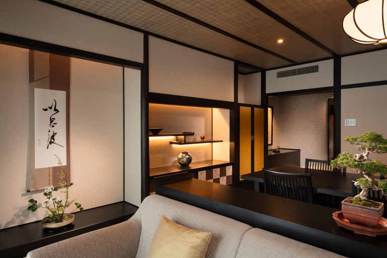 Bedroom 2, DoubleTree by Hilton Kyoto Station, Kyoto