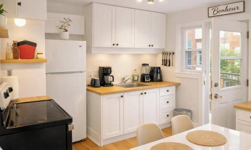 Interior 4, Appartement Lumineux Ensoleillé Bien Équipé, Communauté-Urbaine-de-Québec
