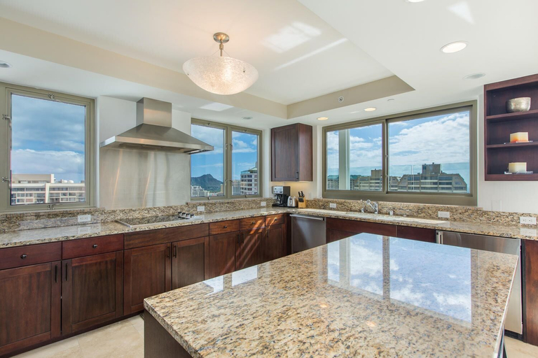 Exterior 4, Luxurious Ocean View Panoramic PH at The Watermark W/spectacular Amenities, Honolulu