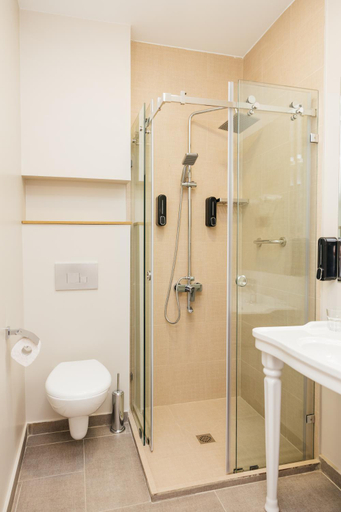 Bathroom, RiverInnHotel, Tashkent City