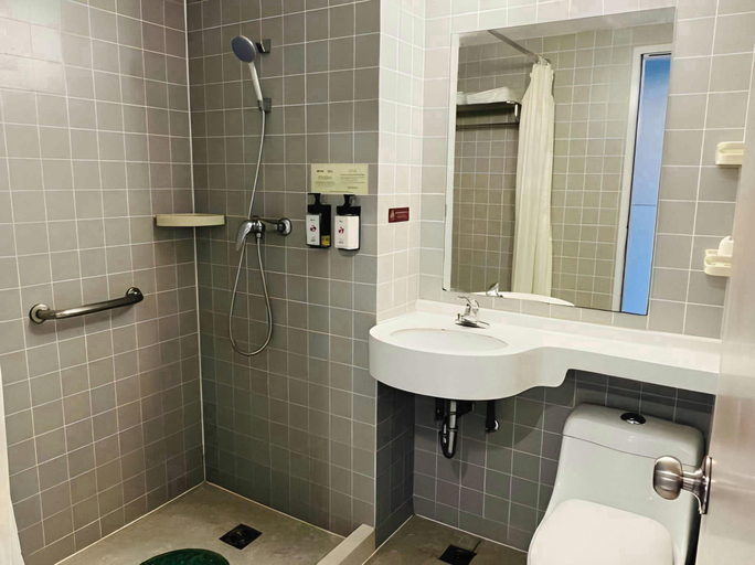 Bathroom 4, Jinjiang Inn Ningbo Beilun District Government, Ningbo
