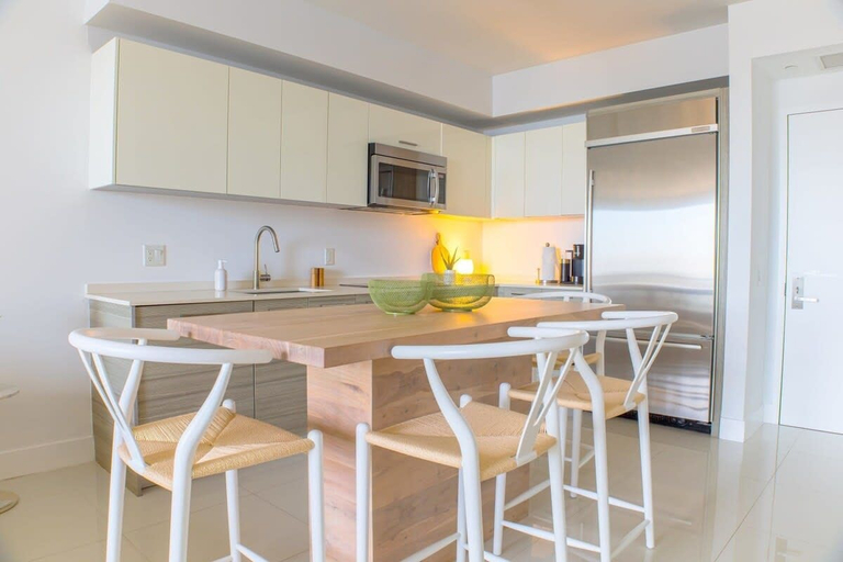 Others 5, Brickell House, Sophisticated, Heart of Brickell, Miami-Dade