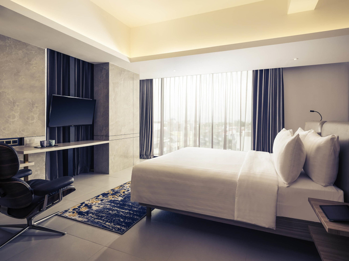 Bedroom 4, Mercure Bandung City Centre, Bandung