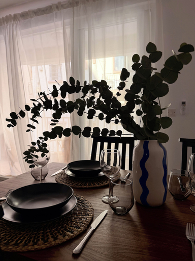 Dining 4, Stylish 2BR APT w/ Hot Tub - Sliema