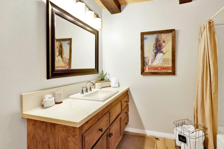 Bathroom 3, Golf & Ski Retreat #1443, San Bernardino