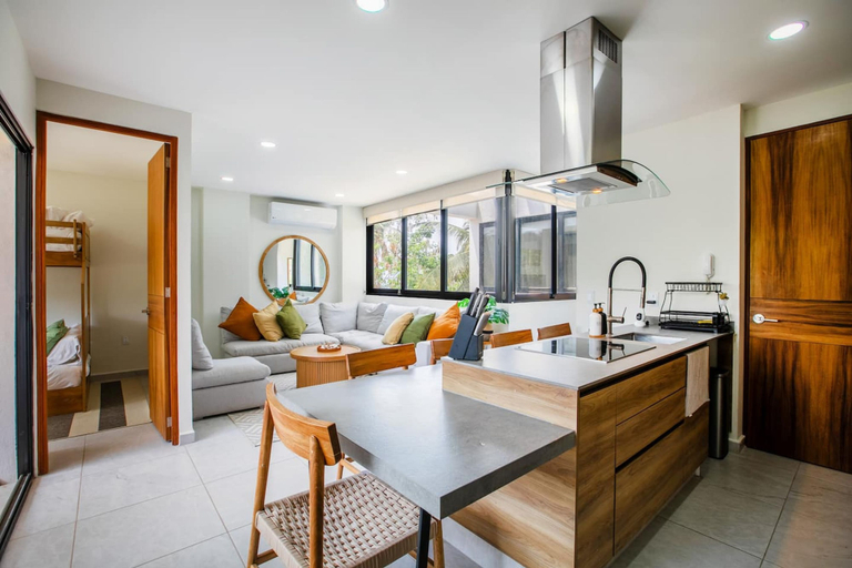 Room 5, Steps From the Bucerias Beach With Rooftop Pool, Compostela