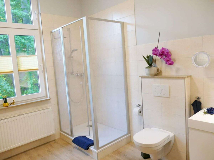 Bathroom 2, Fiedler Holiday Apartments, Vorpommern-Greifswald