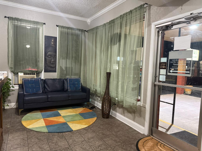 Public Area 2, Wagner Inn, Carroll
