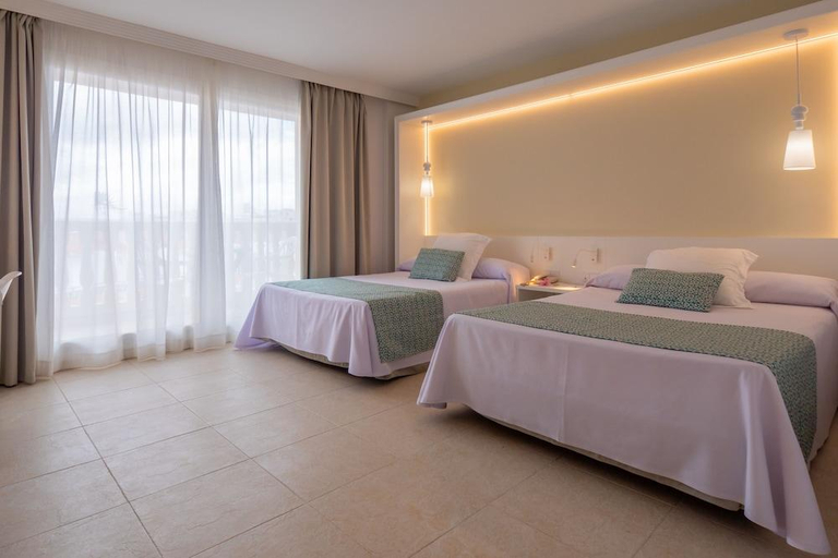 Bedroom 3, Gran Hotel Peniscola, Castellón
