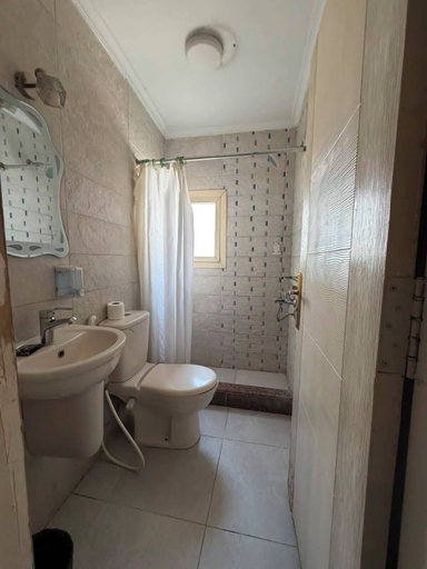 Bathroom 4, Town View Hotel, Qasr an-Nil