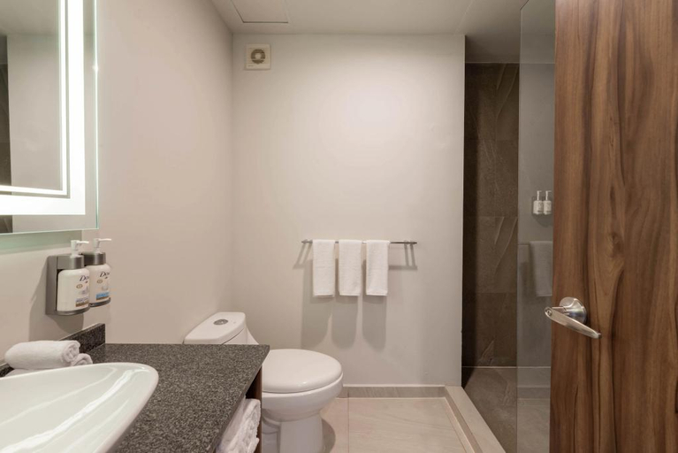 Bathroom 4, Selina Tulum Downtown, Cozumel