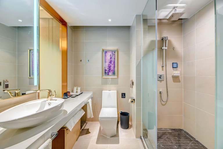 Bathroom 5, Lavande Hotel Tangshan Railway Station, Tangshan