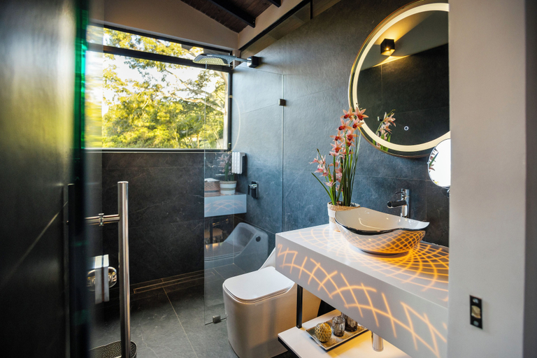 Bathroom 4, Green Oriental Resort, La Vega
