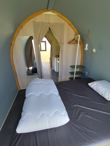 Room 2, Friendly Camping and Lodges, Dordogne