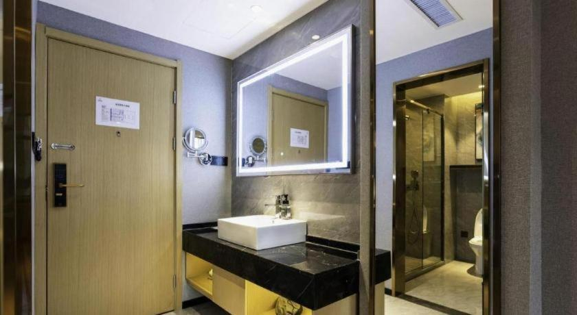 Bathroom 3, Gya Hotel Dingxi Lintao County East Bus Station, Dingxi