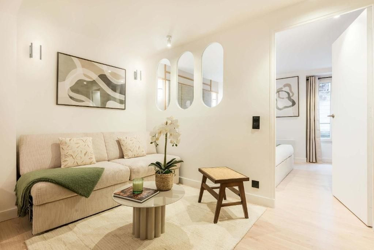 Living area 2, Opéra - Elégant appartement - Haystia, Paris