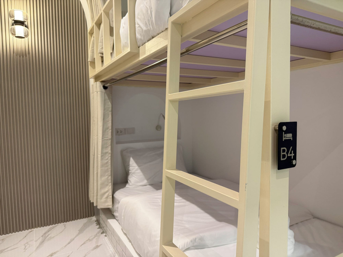 Room 5, MyStay KohTao Hostel, Ko Phangan