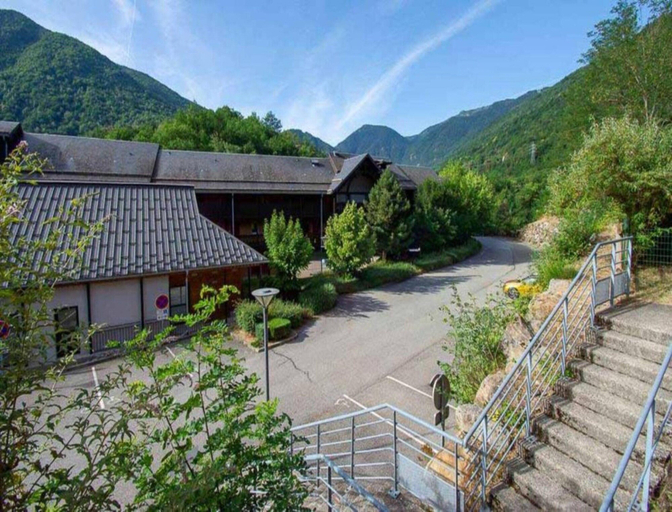 Reception 5, Mountain Apartment for 6 in Ax-les-thermes, Ariège