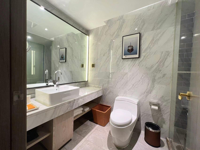 Bathroom 3, Kyriad Marvelous Hotel Guilin Quanzhou, Guilin