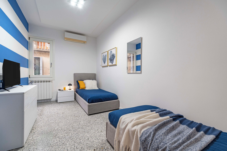 Room 3, Casa Gabbiano by Ca-sa Check, Venezia