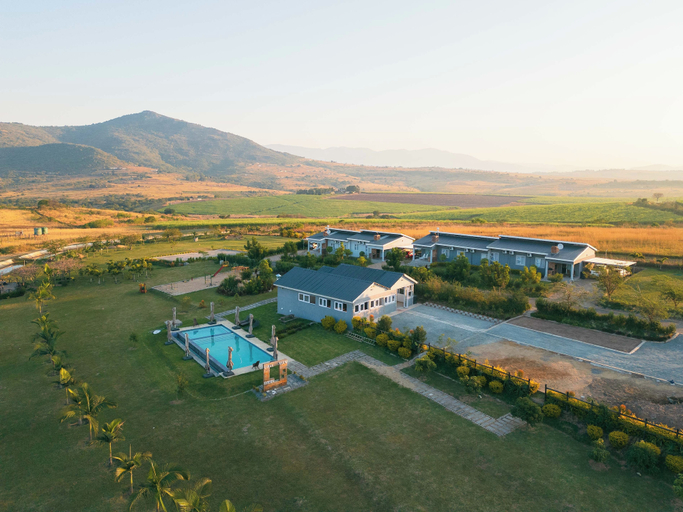 Exterior 4, Canal view estate and resort, Lobamba Lomdzala