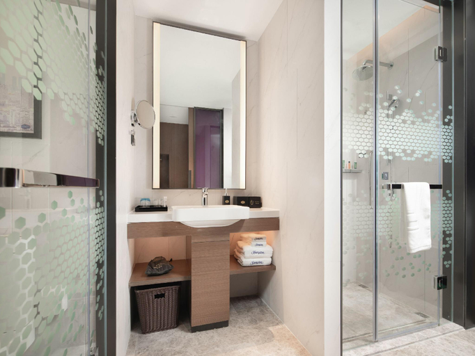 Bathroom 3, Hampton by Hilton Tianjin Wuqing, Tianjin